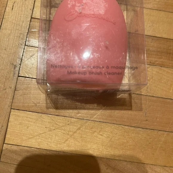 3/15$ personnelle Silicone Face Cleanser and Massager Brush Manual - Picture 3 of 4